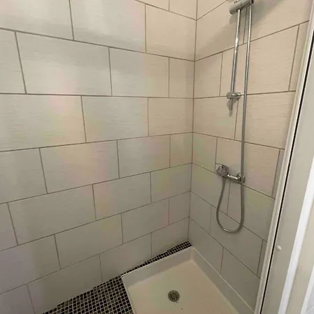 Le Charme Provencal - Centre-ville - Calme Apartment *